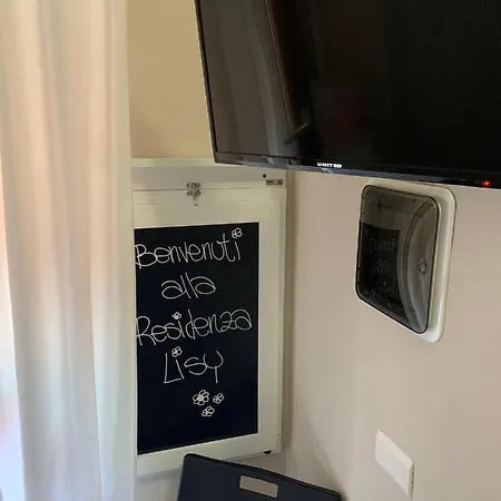 Residenza Lisy Konukevi